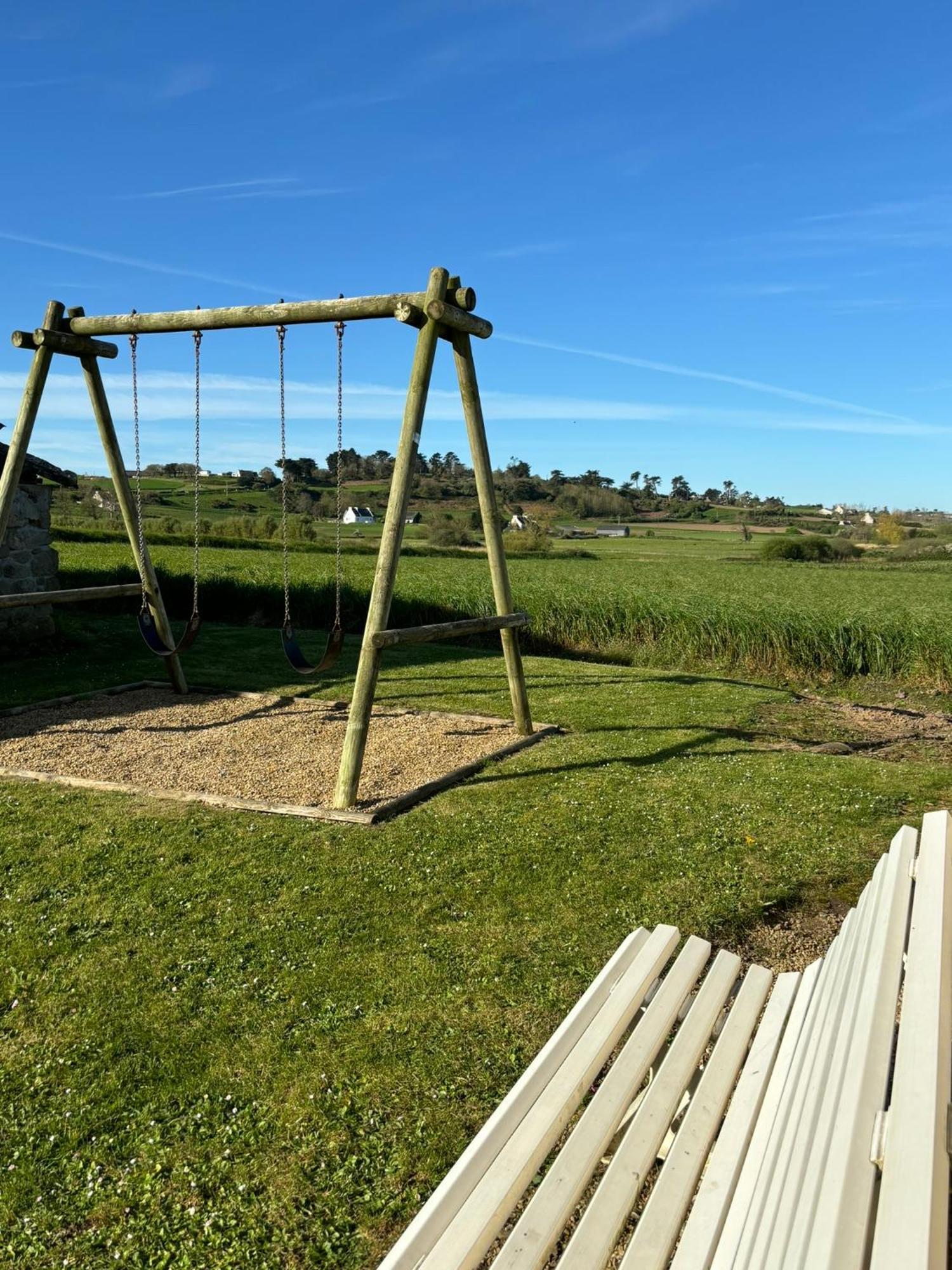 Le De La Baie Du Kernic Holiday home Plounevez-Lochrist